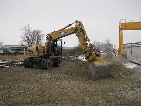 MARTRANS - wykopy, prace ziemne, wrocław - zdjęcie 4